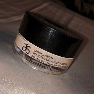 Arbonne Translucent Powder